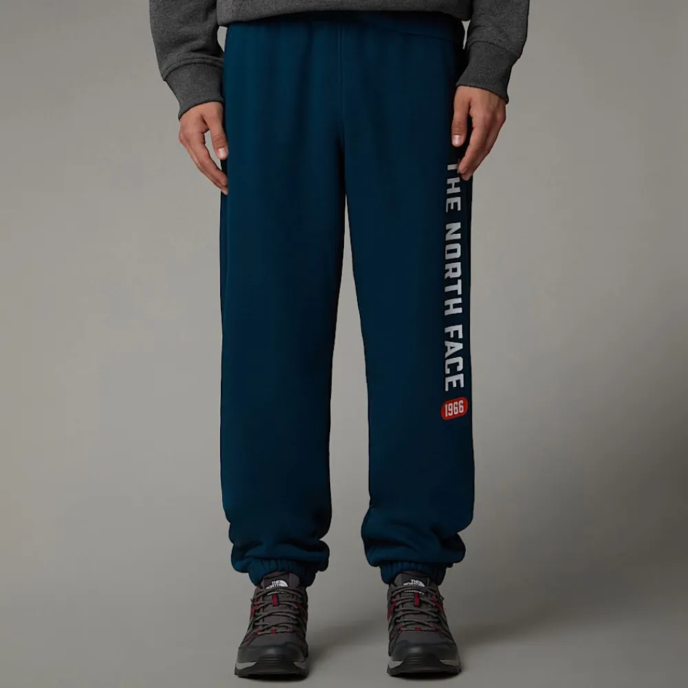 Hombre The North Face Pantalones<Pantalón De Chándal Con Estampado Gráfico Varsity Para Hombre